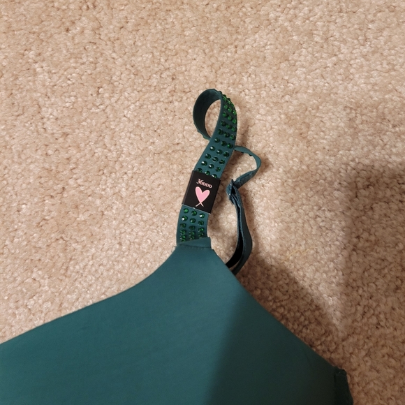Victoria Secret Green bra 36DDD - Picture 3 of 4